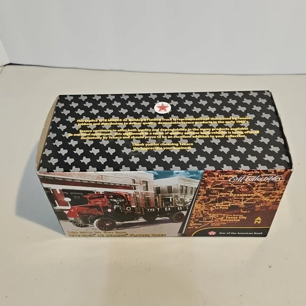 1918 Ertl Collectibles Texaco Die Cast Bank 1918 Mack AC Bulldog Flatbed Truck
